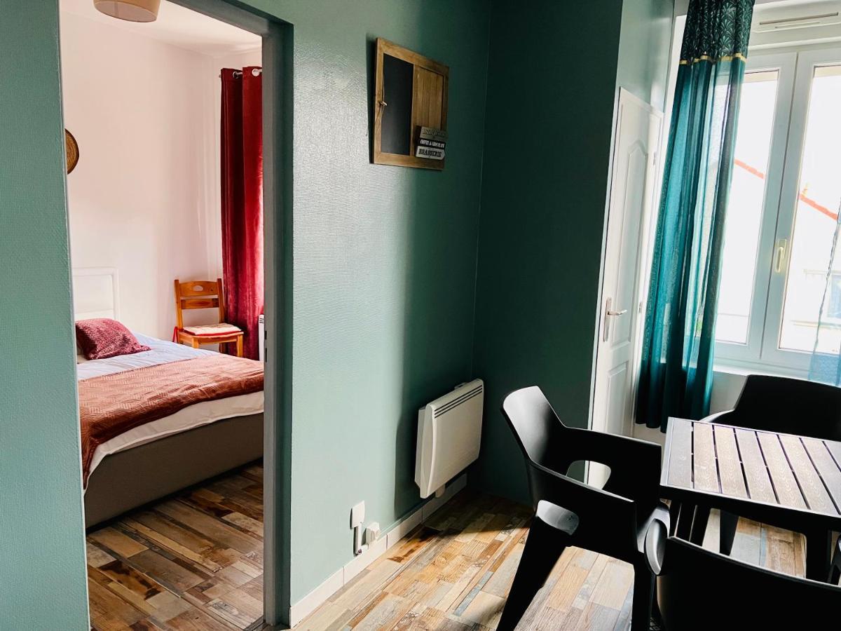Ferienwohnung La Plume Wifi Parking Un-Sejour-A-Part Clouange Exterior foto