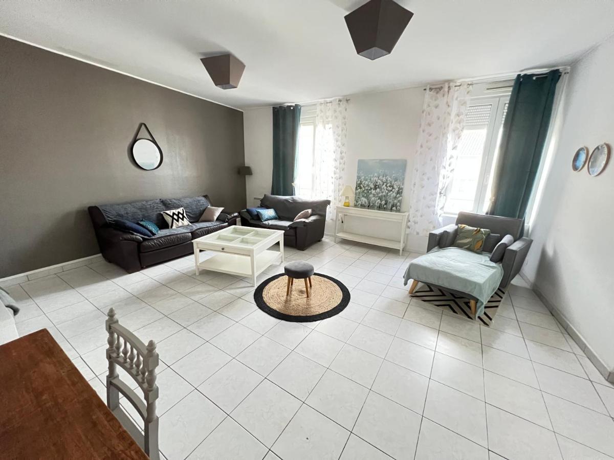 Ferienwohnung La Plume Wifi Parking Un-Sejour-A-Part Clouange Exterior foto